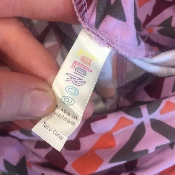 TC NWOT LuLaRoe Leggings AA31 4534 - Picture 3 of 3